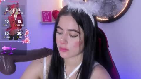 ayshel_lira online show from 11.13.25