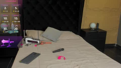 Ayshel  online show from 09.21.25