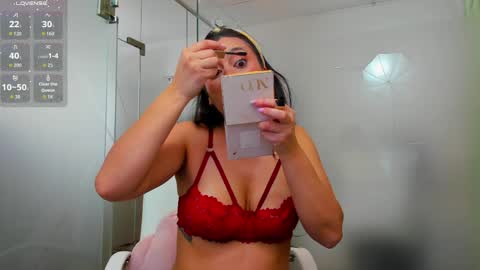 Ayumi online show from 04.16.26