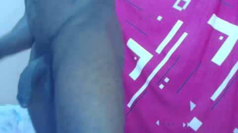 AYUNKEYLILLEY online show from 09.12.25