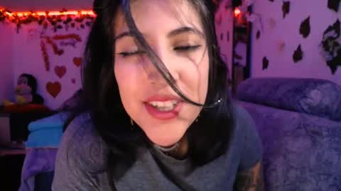 Azahar online show from 02.21.25