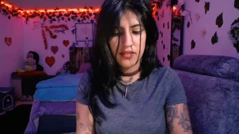Azahar online show from 02.21.25