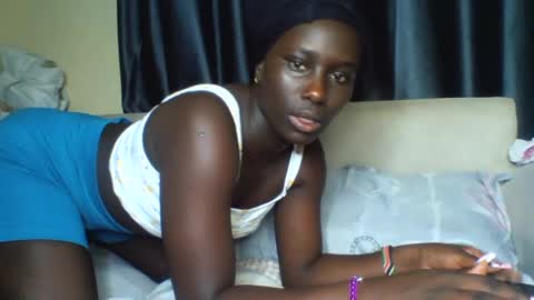 azaelia_iris online show from 05.09.26