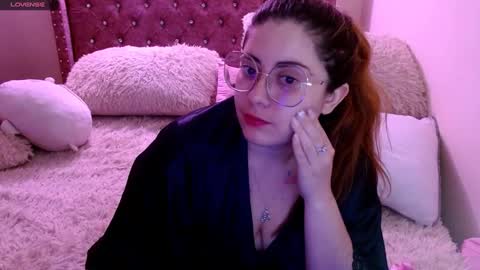 Snapshot of azamy_12 chatting on 01.02.25 Amanda online show from 01.02.25
