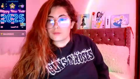 Snapshot of azamy_12 chatting on 01.10.25 Amanda online show from 01.10.25