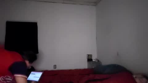 Snapshot of azazel_pyro chatting on 10.21.25 azazel_pyro online show from 10.21.25