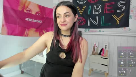 Azucena R online show from 12.02.24