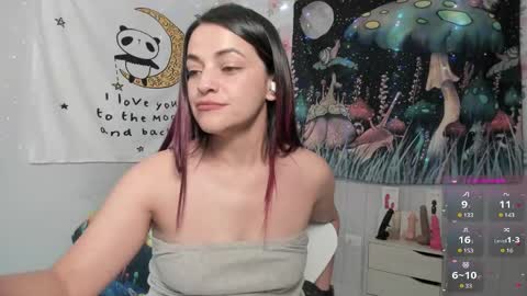 Azucena R online show from 12.27.24