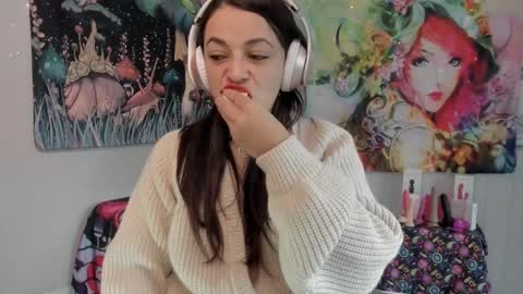 Azucena R online show from 09.30.25