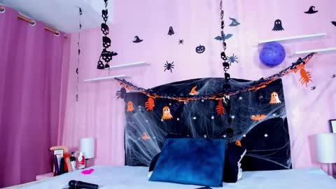 azul_moon online show from 10.22.25