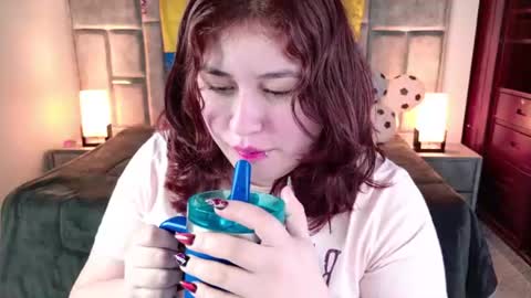 Snapshot of azul_veraa chatting on 06.25.26 Azul online show from 06.25.26