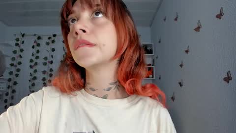 Snapshot of azumi_saan chatting on 09.25.25 azumi saan online show from 09.25.25