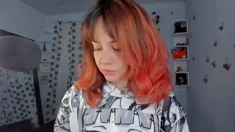 Snapshot of azumi_saan chatting on 10.14.25 azumi saan online show from 10.14.25