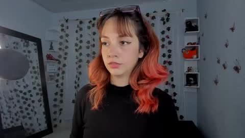 Snapshot of azumi_saan chatting on 10.18.25 azumi saan online show from 10.18.25