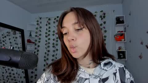 azumi saan online show from 12.19.25