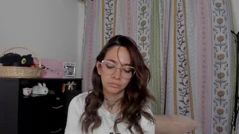 Snapshot of azumi_saan chatting on 05.18.26 azumi saan online show from 05.18.26