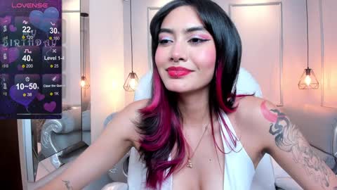 Azura online show from 01.31.25