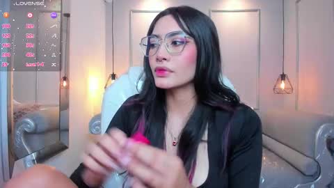 Azura online show from 10.14.25