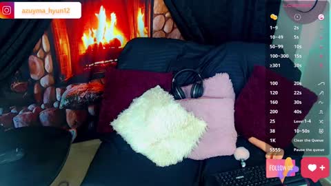hyun online show from 02.02.25