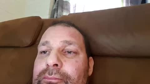 Snapshot of b1295457 chatting on 03.04.26 b1295457 online show from 03.04.26