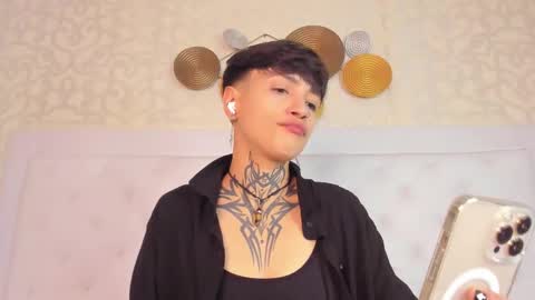 Anny online show from 02.22.26