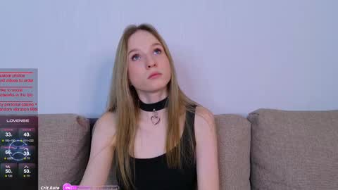 b4by_emilia online show from 10.28.25