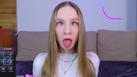 b4by_emilia online show from 11.20.25