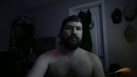 Snapshot of b8terbrop chatting on 10.22.25 b8terbrop online show from 10.22.25