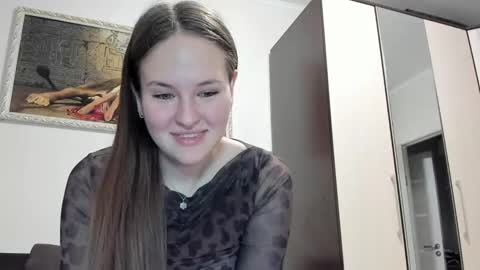 Susan online show from 02.15.25