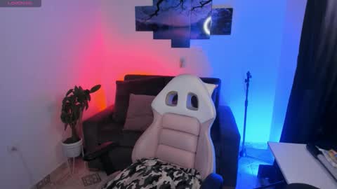 Snapshot of baaby_boyy chatting on 10.26.25 odeley online show from 10.26.25