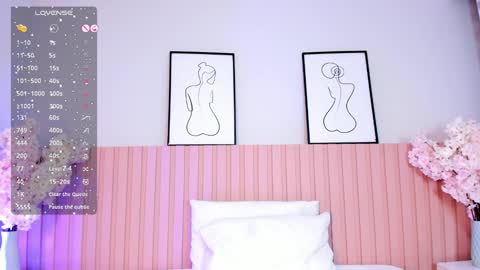 babe_sophiee online show from 12.12.24