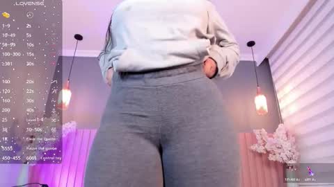 babe_sophiee online show from 10.16.25