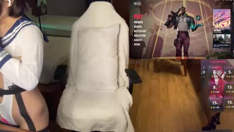 Snapshot of babiej_ chatting on 10.25.25 Jialyn online show from 10.25.25