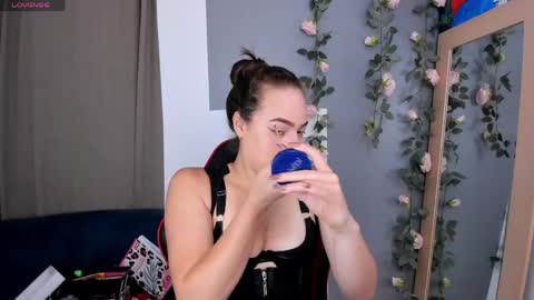 Snapshot of baby_ashly chatting on 05.11.26 baby ashly online show from 05.11.26