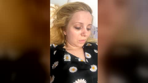 Baby Blonde online show from 06.02.26
