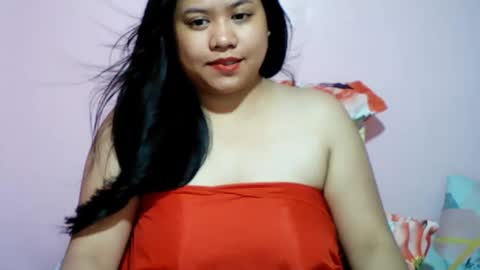 Snapshot of baby_brie chatting on 10.25.25 Welcome Guys Glad To See U here My Name is Brie  Hope We have Good Time here online show from 10.25.25