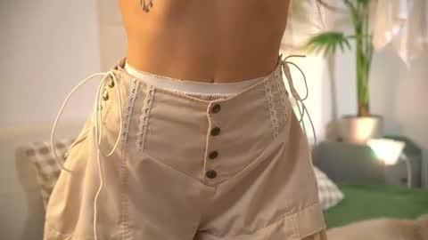 Snapshot of baby_bub chatting on 10.28.25 Cristy online show from 10.28.25