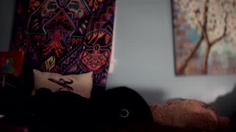 Snapshot of baby_buddha chatting on 11.01.25 baby buddha  online show from 11.01.25