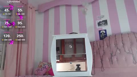 Snapshot of baby_candy22 chatting on 11.05.25 zaleya online show from 11.05.25