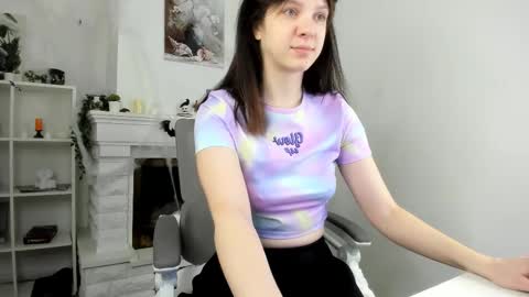 Evalena maybe just Eva online show from 11.04.25