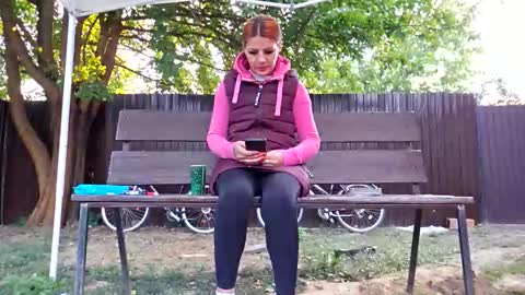 Snapshot of baby_inna chatting on 09.29.25 Inna  online show from 09.29.25