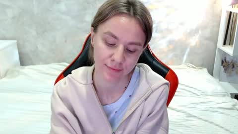 baby_kitte online show from 10.01.25