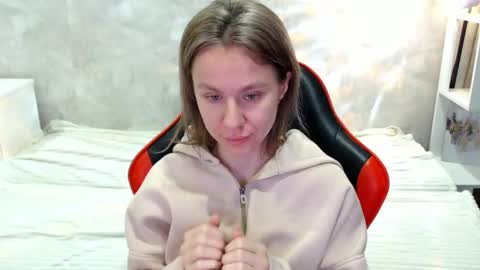 baby_kitte online show from 10.02.25