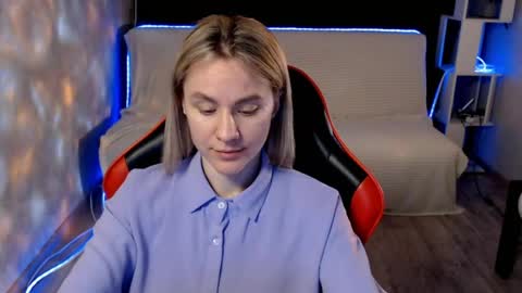 baby_kitte online show from 04.12.26