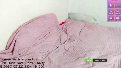 Hello guys Welcome in my room im Chloe online show from 02.25.25