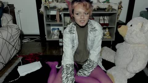 baby_punkk online show from 12.27.24