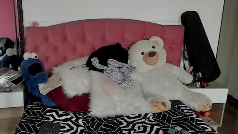 baby_punkk online show from 02.27.25
