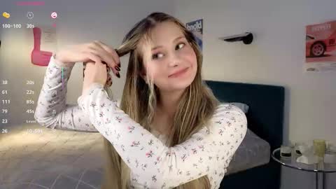 Ruth online show from 12.04.25