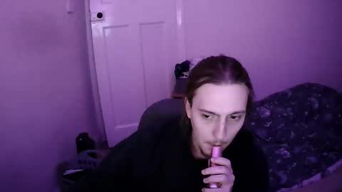 babyalmond online show from 11.30.25