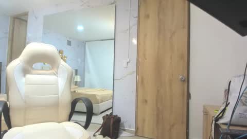 ANGEL online show from 09.29.25